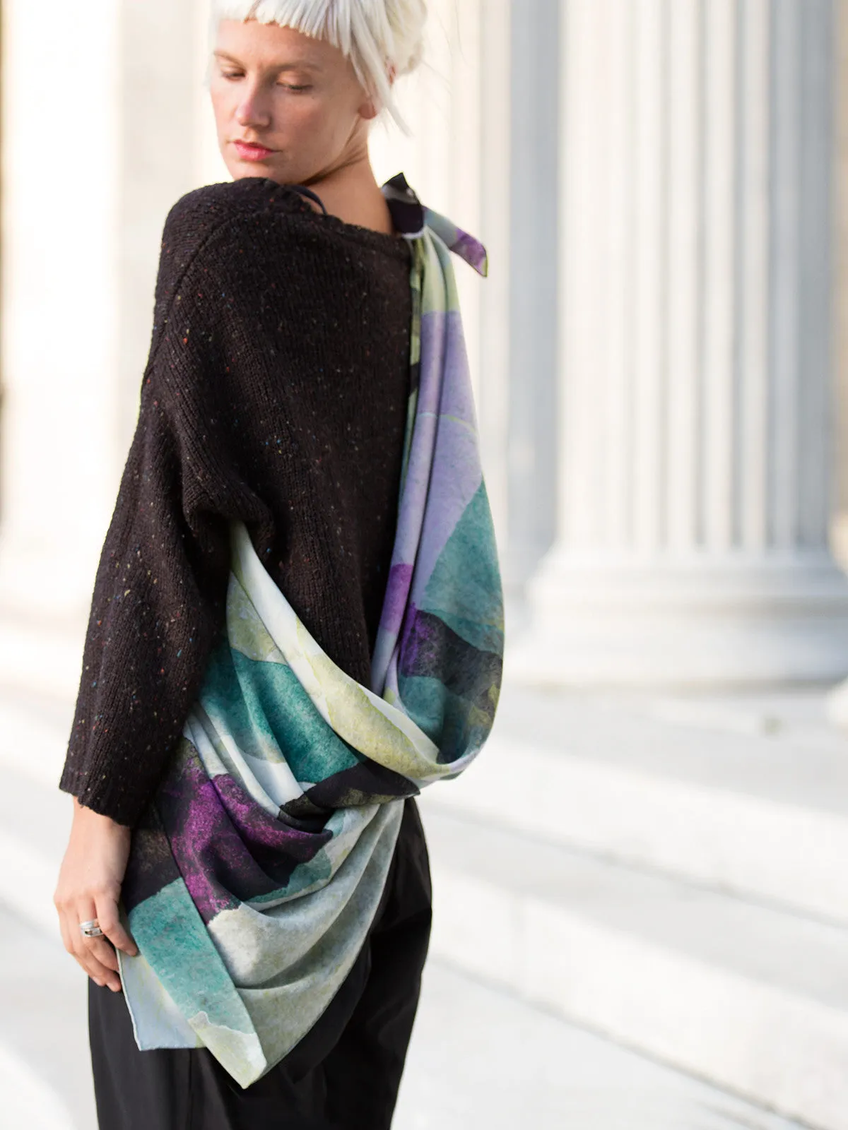 Ink Cape Grey - Large