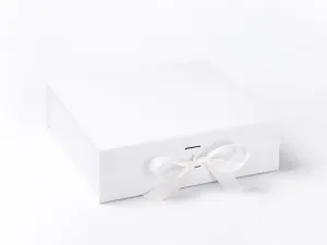 Large White Luxury Gift box with magnetic closure, and choice of ribbon (Pack of 12)