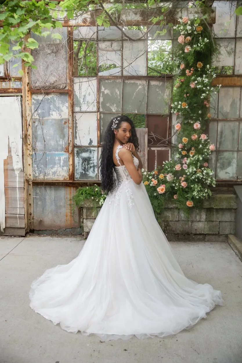 Luxe Boheme White Tulle Couture Gown