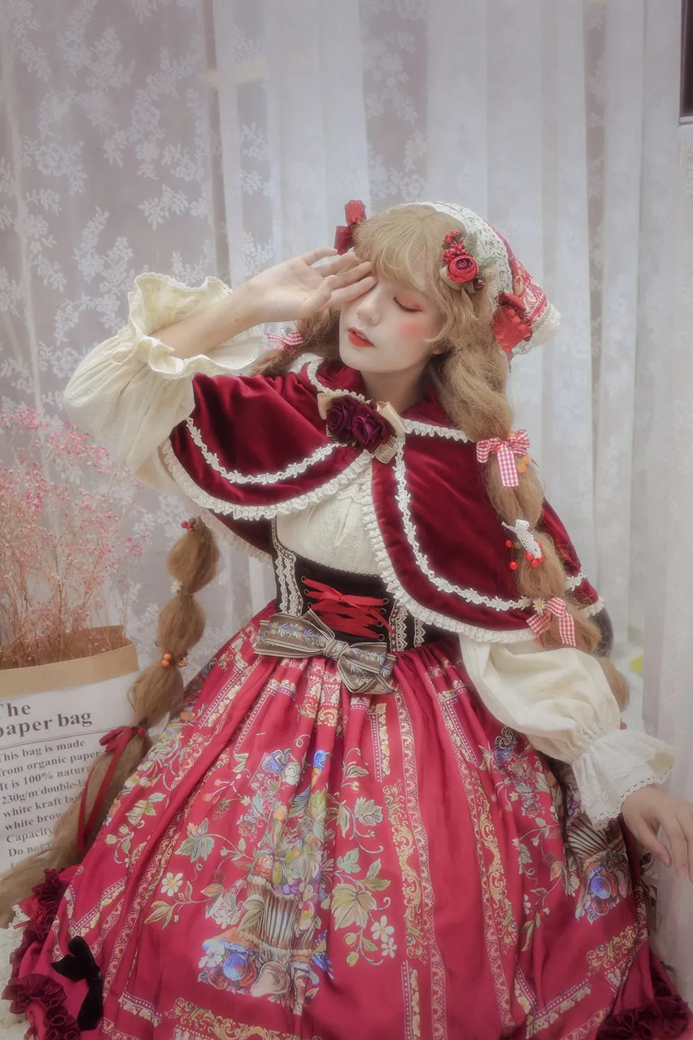 Miss Point~Praise of Abundance~Bavarian Style Lolita Velvet Hooded Cape