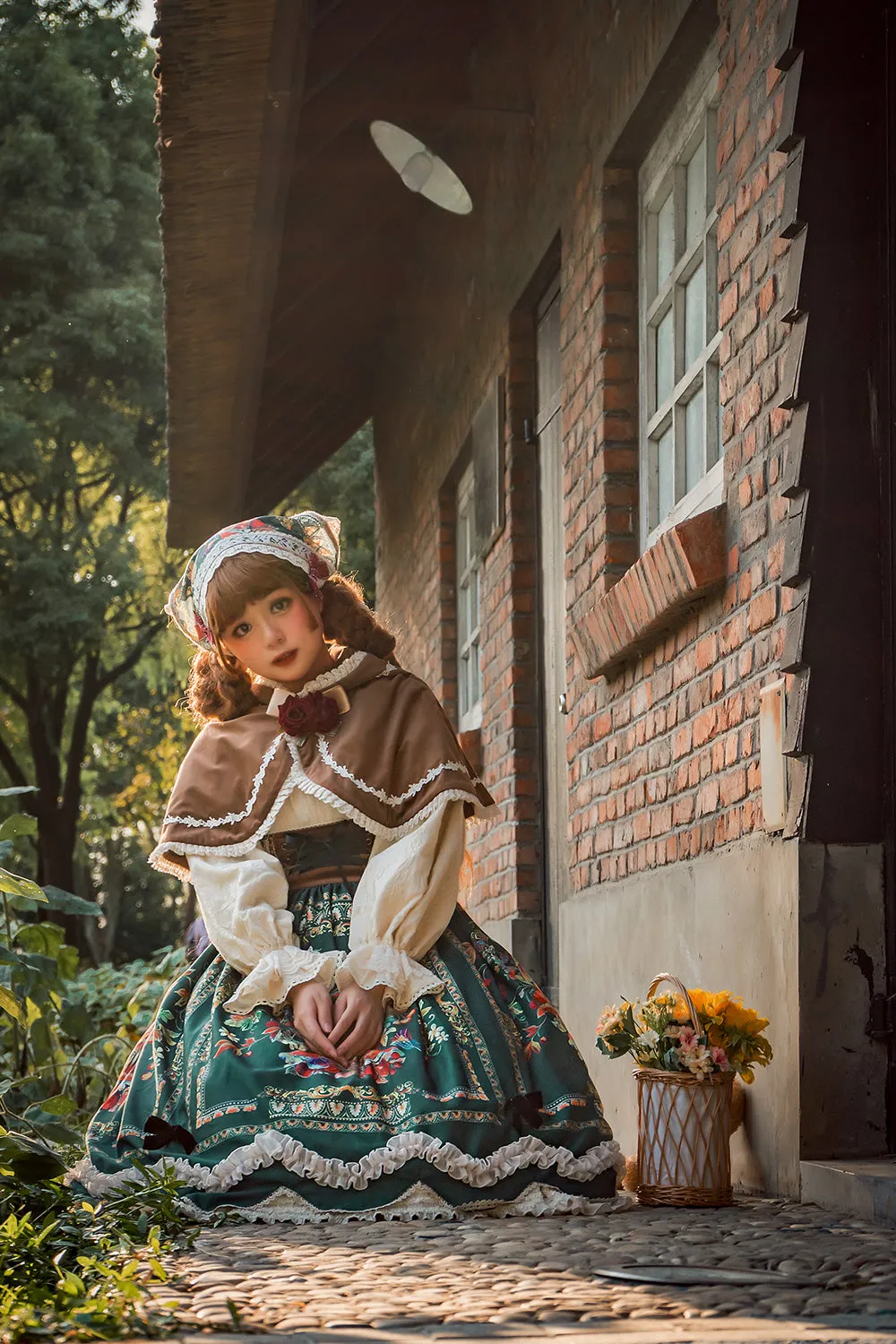 Miss Point~Praise of Abundance~Bavarian Style Lolita Velvet Hooded Cape