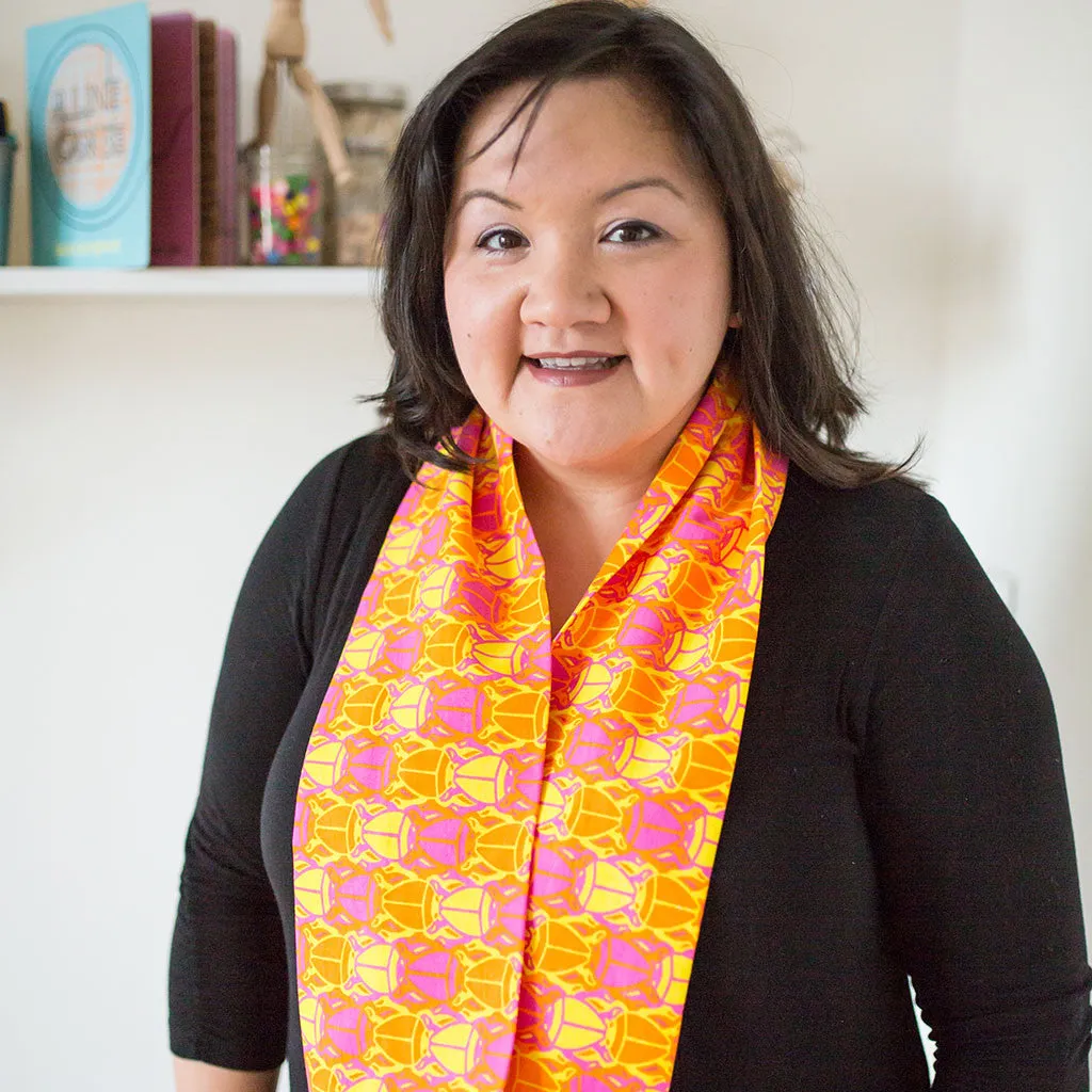 "BeetleBrite" Bugs Infinity Scarf