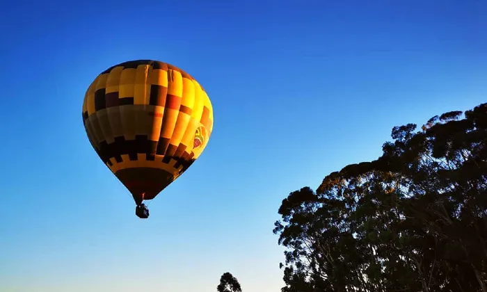 Sunrise Hot Air Balloon Experience including Breakfast with Ballooning Cape Town
